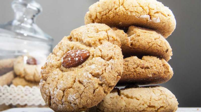 amigdalota Yunan tatlısı