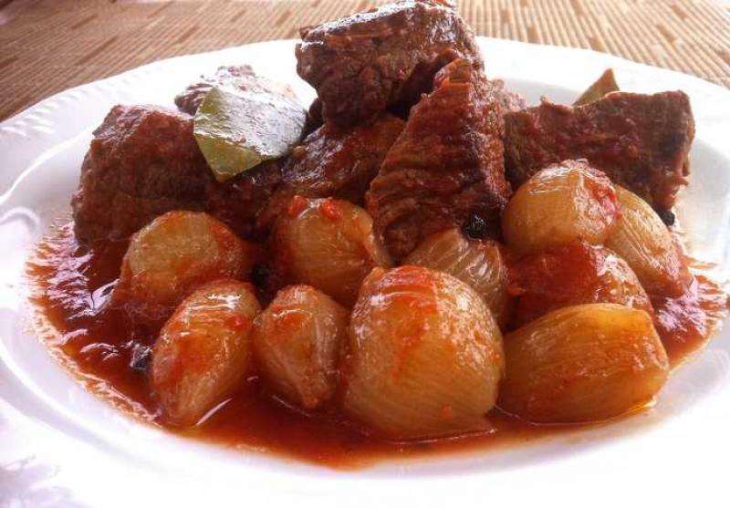 stifado Yunan yemeği