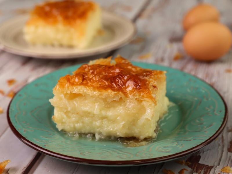 Galaktoboureko Yunan tatlısı