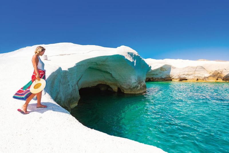 Μilos Sarakiniko Plajı