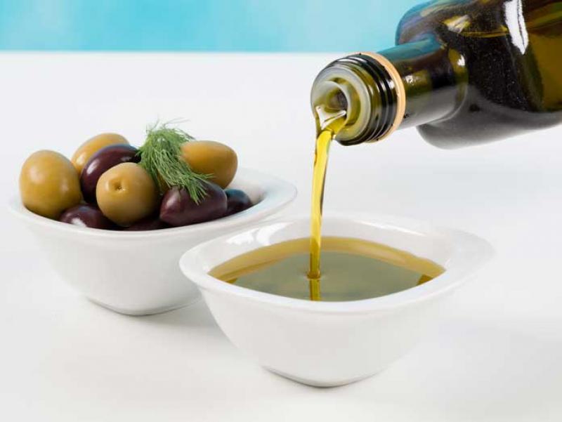 Yunan zeytinyağı