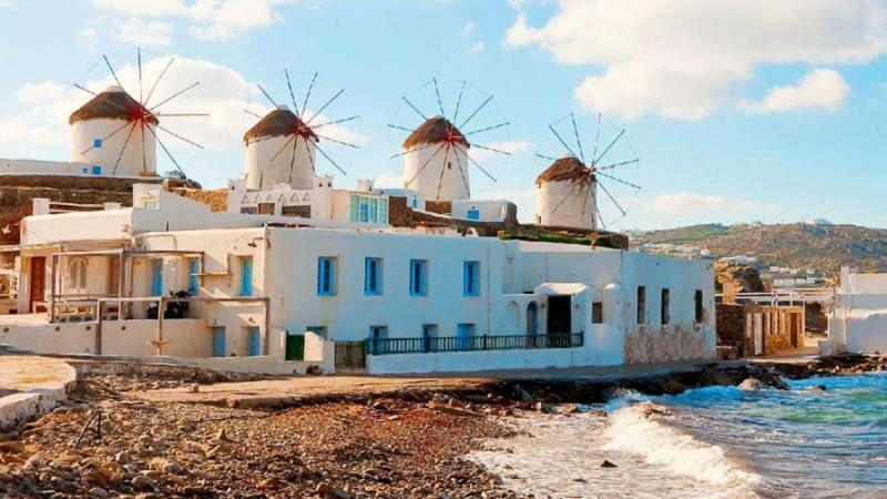 Mikonos yeldegirmenleri