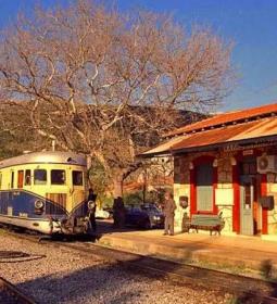 tren istasyonu Yunanistan